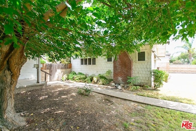 504 N Sierra Vista St, Monterey Park, CA 91755 - photo 3