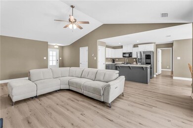 9206 Greenleaf Dr, Spanish Fort, AL 36527 - photo 3