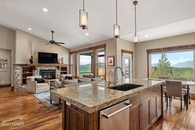 005_1738viewsidecir-6_291