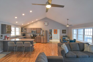 7 Great Room