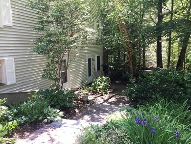 113 Sylvan Rd unit B, Lancaster, MA 01523 - photo 2