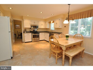 205 Dickens Dr, Delran, NJ 08075 - photo 6