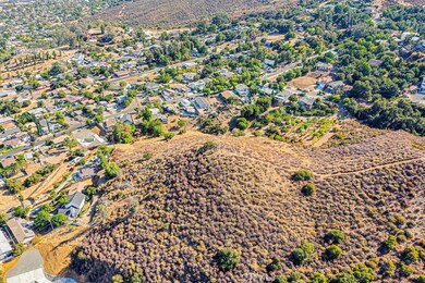 0 Vista Del Lago Tr Unit 2 unit IG25082618, Lake Elsinore, CA 92530 - photo 4