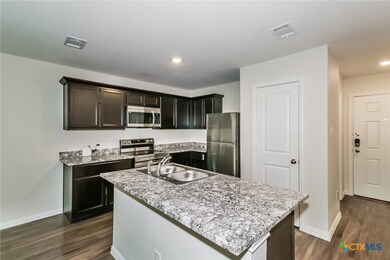 1005 S 22nd St, Temple, TX 76501 - photo 6