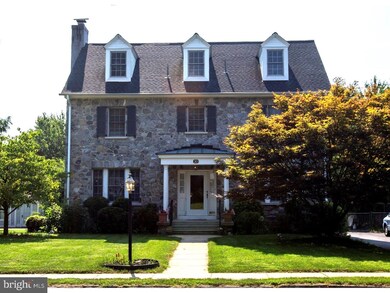 10 E Plumstead Ave, Lansdowne, PA 19050 - photo 2