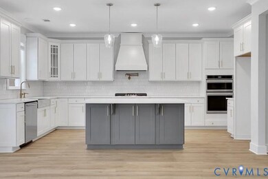 3951 Jett Ct, Gum Spring, VA 23065 - photo 2