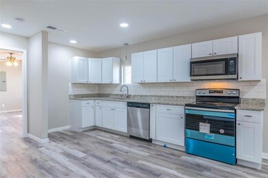 220 W Murray St, Denison, TX 75020 - photo 5