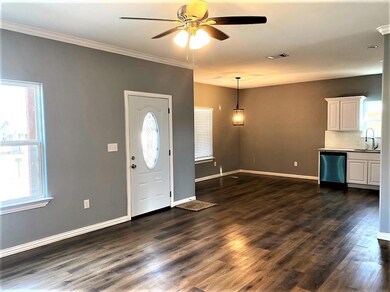 1612 N Hoard Ave, Sherman, TX 75090 - photo 4