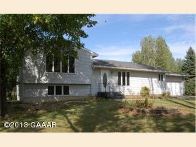 935 Cross Country Ln SW, Alexandria, MN 56308 - photo 2