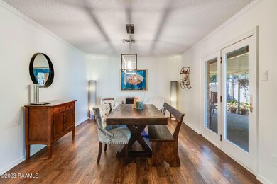 6-web-or-mls-206 Corona-6