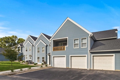 This well maintained Manor home is located in the heart of Eagan on a quiet cul-de-sac