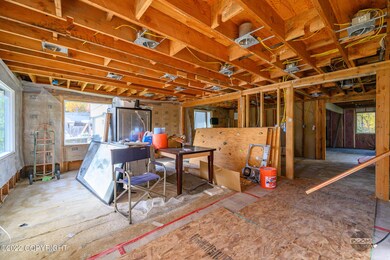 2400 Northrup Cir-9