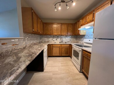 136 Marlene Dr, Jacksonville, NC 28546 - photo 7