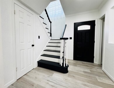 Entrance and half bath