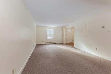 105 King George Dr unit 12, Georgetown, MA 01833 - photo 3