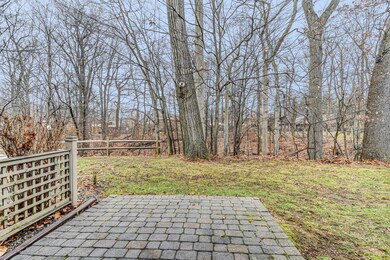 05-Back Patio & Yard