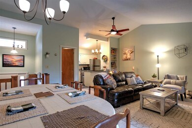 253 Old Quechee Rd unit 6C, Hartford, VT 05001 - photo 7