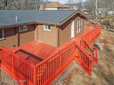 2161 Bushkill Cir, Bushkill, PA 18324 - photo 5