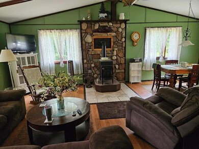 H-33 living room