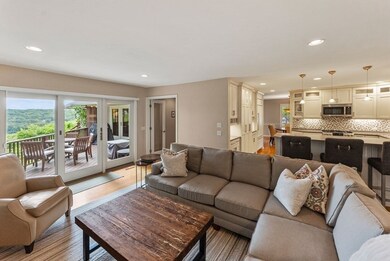 8 Bittersweet Ln, Bourne, MA 02532 - photo 4