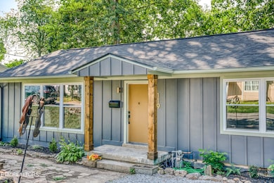 119 Arrowwood Rd-0005