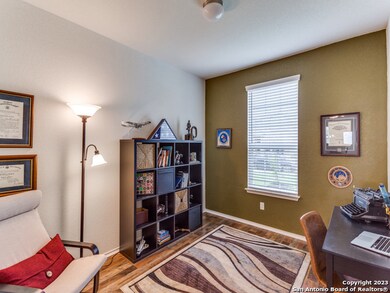 10346 McQueeney, San Antonio, TX 78252 - photo 5