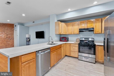 1818 E Pratt St unit 2ND FLOOR W (APT A), Baltimore, MD 21231 - photo 4