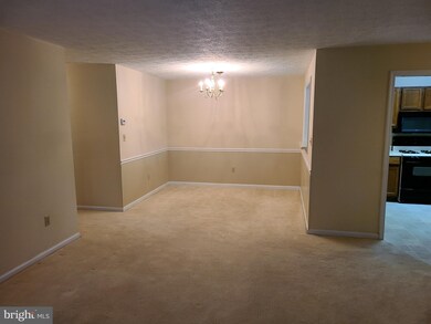 2281 Hunters Run Dr unit 2281, Reston, VA 20191 - photo 3