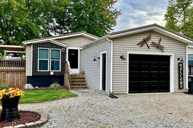 2644 E Skinner Lake Dr N, Albion, IN 46701 - photo 4