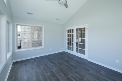 2635 Bluestone Circle-108