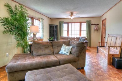 10103 W 60th Terrace, Shawnee, KS 66203 - photo 6