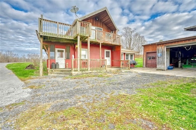 13088 Ridge Rd, Wolcott, NY 14590 - photo 3