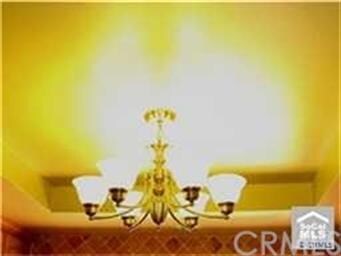 Kitchen ceiling/lighting