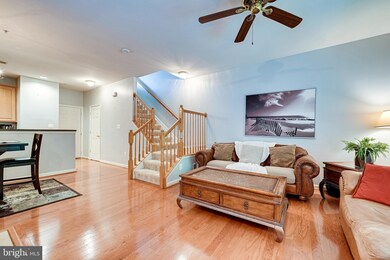 12464A Liberty Bridge Rd unit 104A, Fairfax, VA 22033 - photo 4