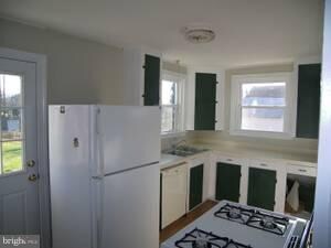 9407 Wall St, Manassas, VA 20110 - photo 6