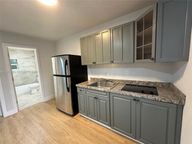 1429 SW 3rd St unit 6, Miami, FL 33135 - photo 3