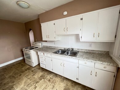 2721 George St, Anderson, IN 46016 - photo 6