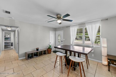 6724 Herst Ln, Jacksonville, FL 32210 - photo 5