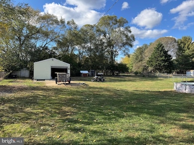 382 Fegan Rd, Bunker Hill, WV 25413 - photo 7