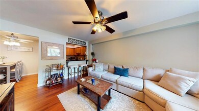 22 Croft Ct unit 1, Staten Island, NY 10306 - photo 5