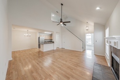 569 Continental Dr, Lewisville, TX 75067 - photo 5