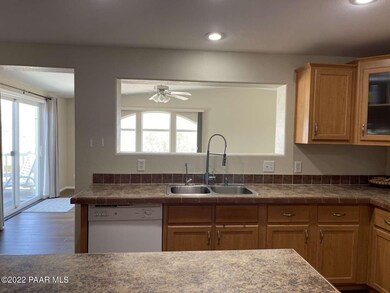 1355 W Curtis Ranch Rd, Paulden, AZ 86334 - photo 6