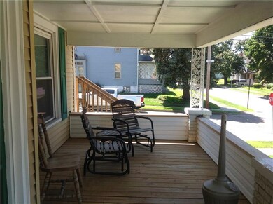 563 S Oakland Ave, Sharon, PA 16146 - photo 2