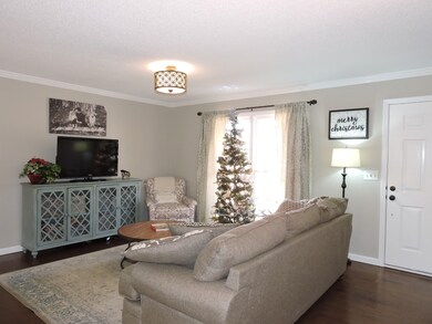 71 Greenbriar Cir, Manchester, TN 37355 - photo 4