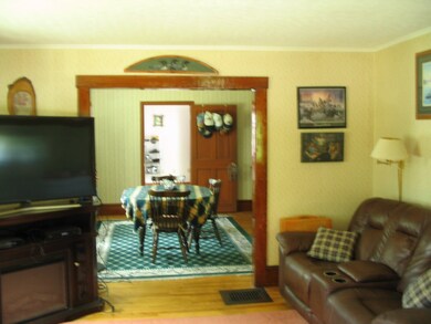 26 Fairview St, Keene, NH 03431 - photo 3