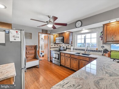 120 Ronald Ave, Orwigsburg, PA 17961 - photo 6