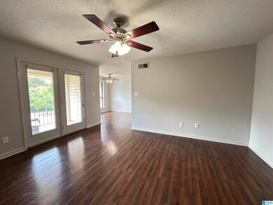 3217 Chase Ln unit 3217, Birmingham, AL 35215 - photo 2