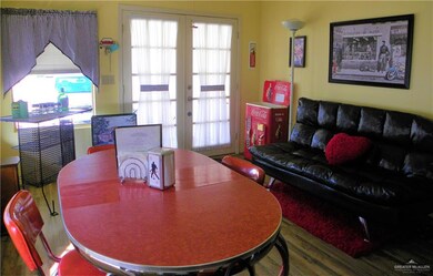 411 Belinda Dr, Alamo, TX 78516 - photo 4