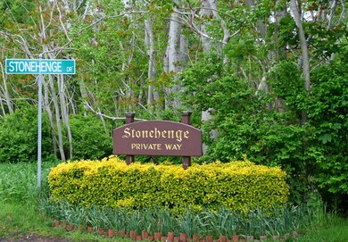 Stone Hedge Sign