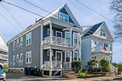 9 Glover St unit 1, Salem, MA 01970 - photo 2